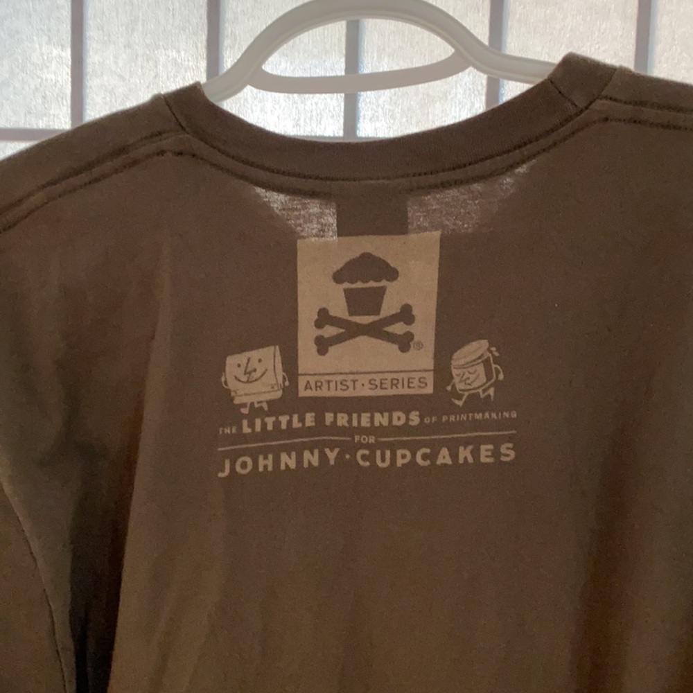 little friends of printmaking for johnny cupcakes - Picture 3 of 7